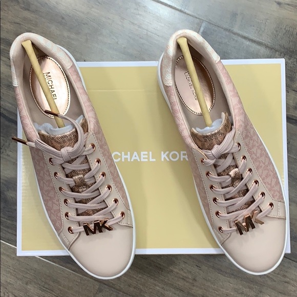 MICHAEL KORS POPPY LACE UP MINI MK LOGO PVC BALLET - Picture 14 of 16